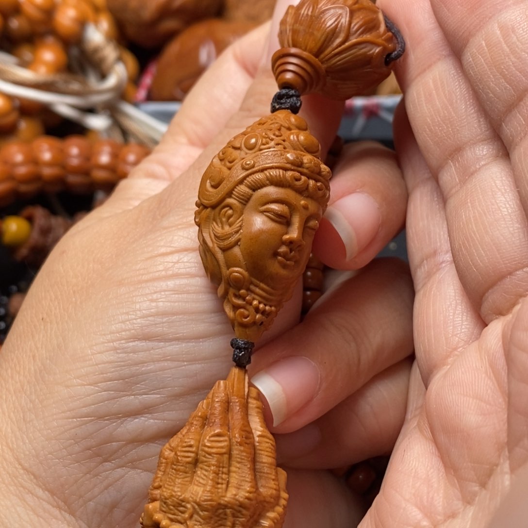 吊坠猴头核桃橄榄