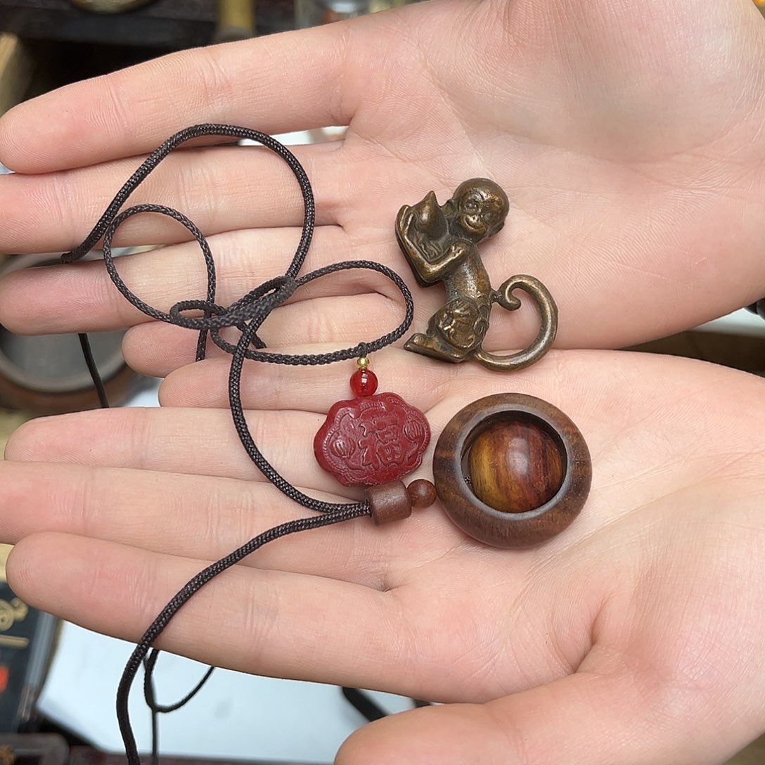 大叶紫檀（黑酸枝木类）