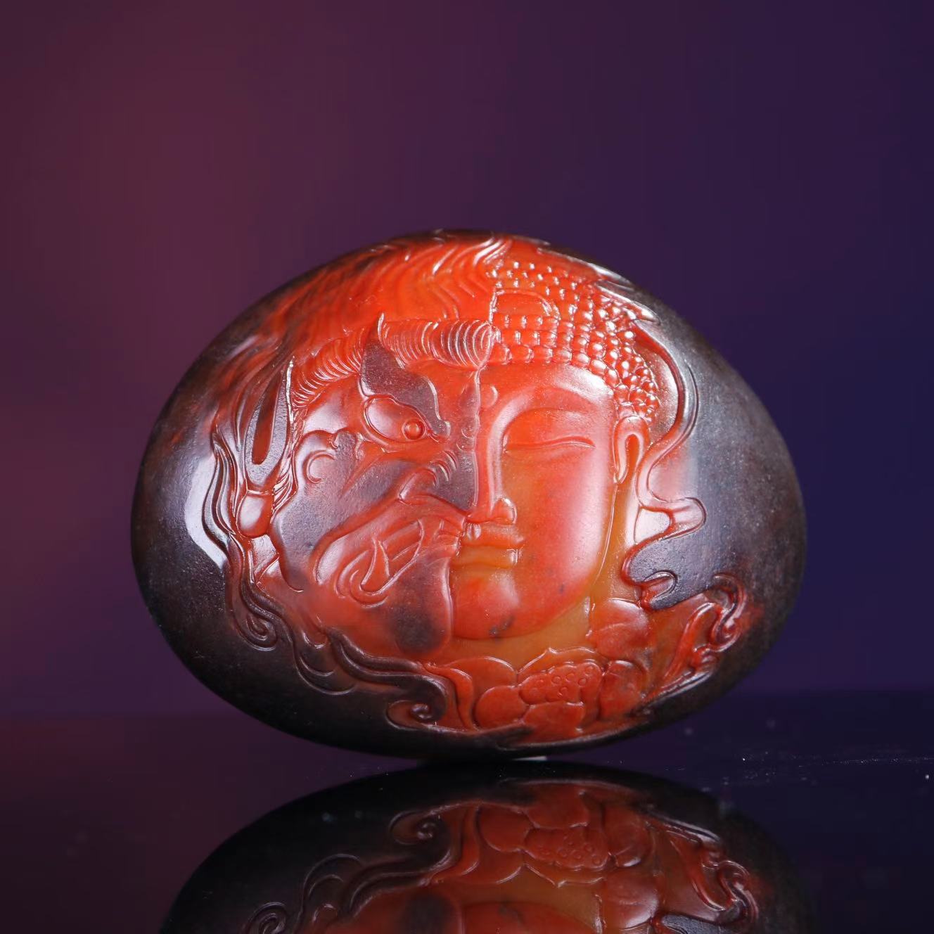 《精品和田玉佛魔一念间》