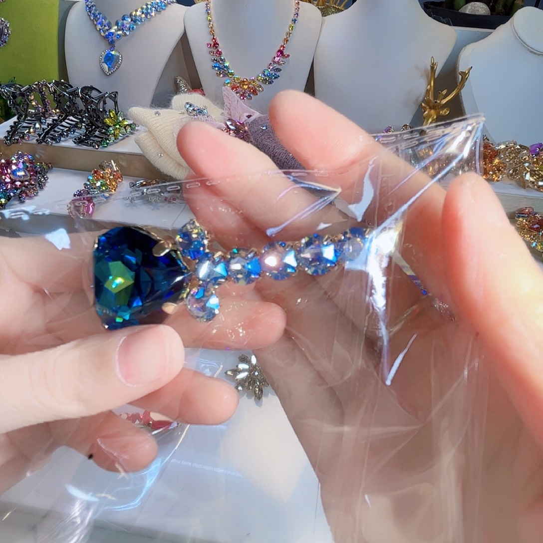 七****琉璃纯铜合金施华鸭嘴夹