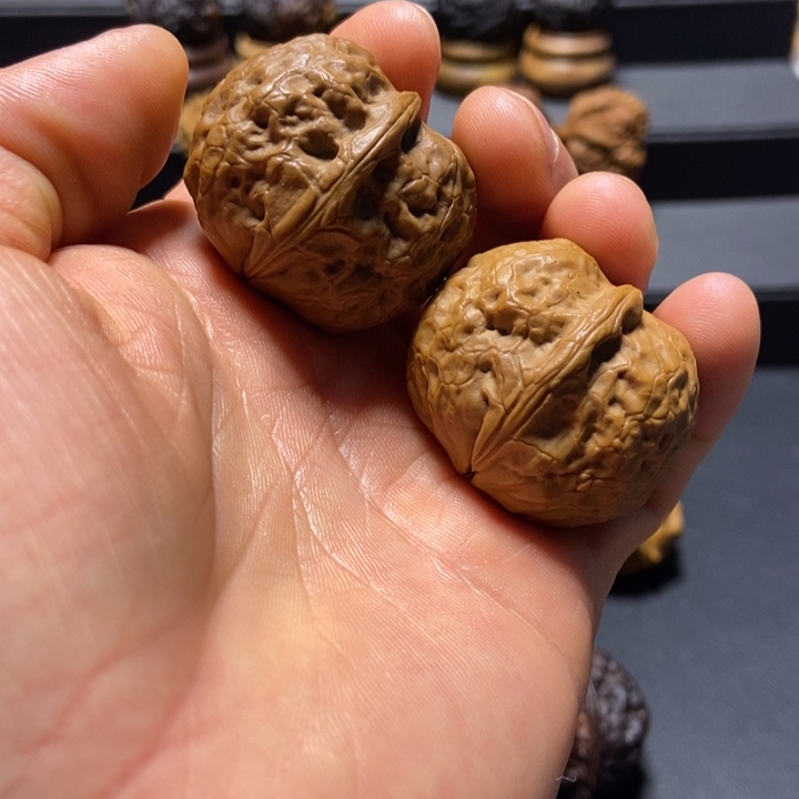 文玩核桃把件B圆牝珠37mm