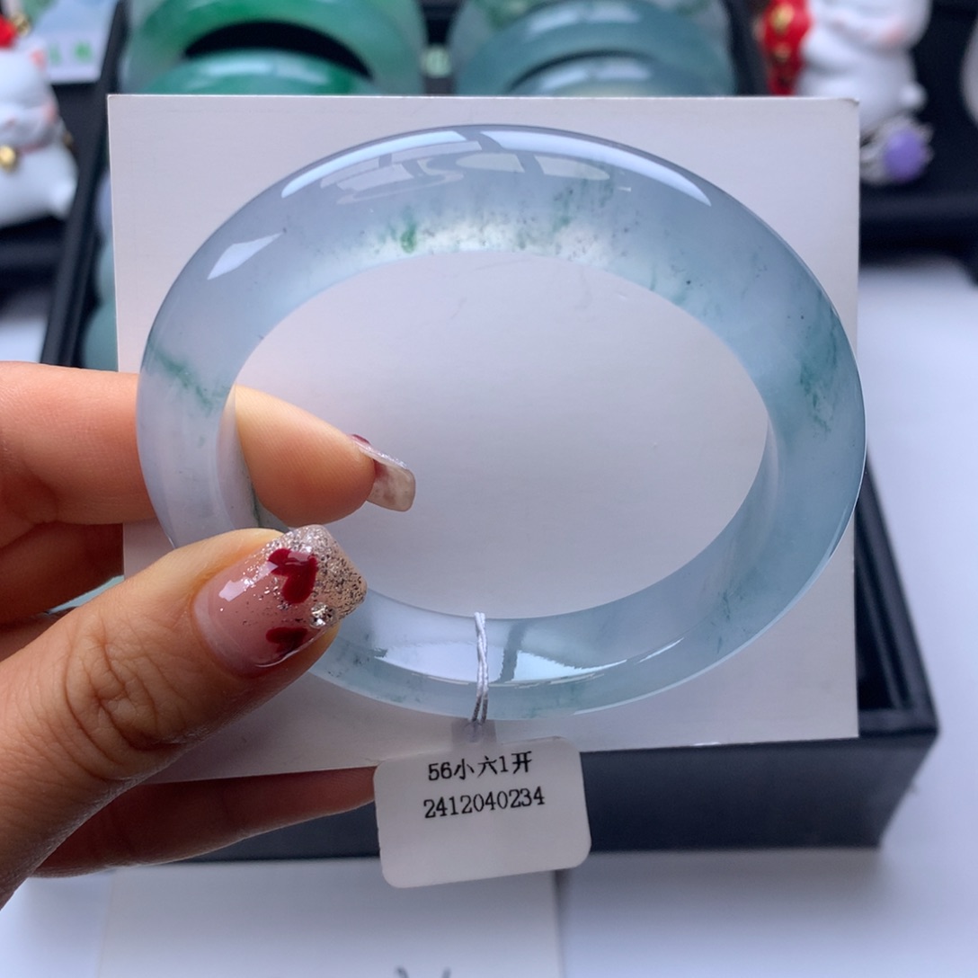 翡翠手镯未镶嵌56冰飘花正圈