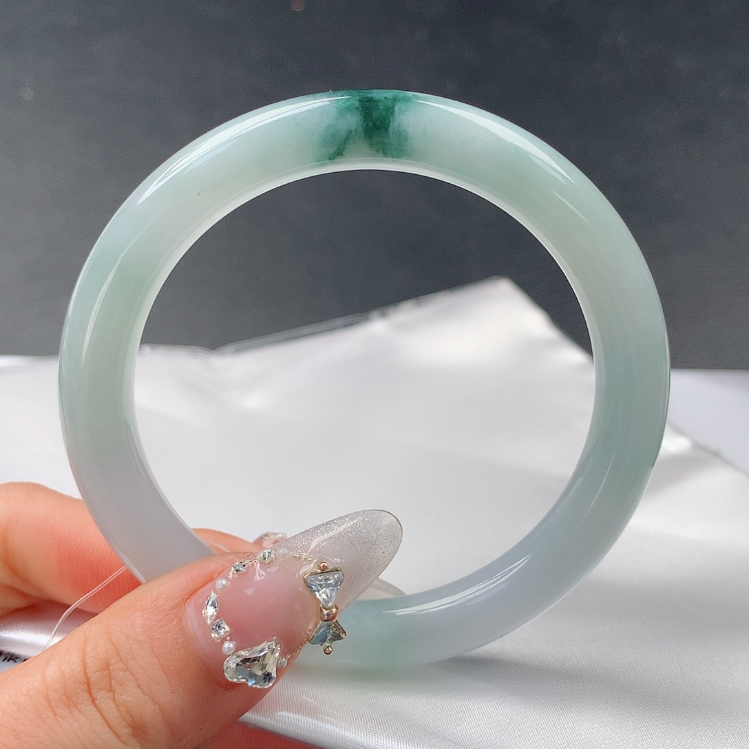 翡翠手镯未镶嵌0022正56