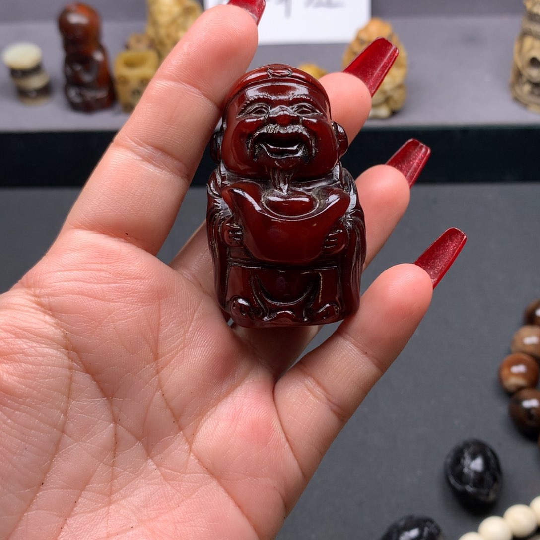 驼骨把件好看牛角