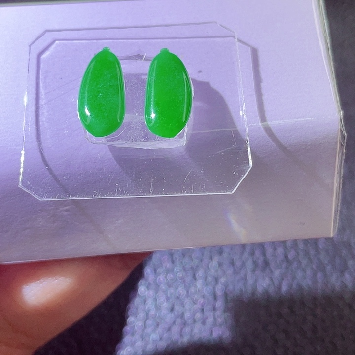 未镶嵌定制翡翠翡翠