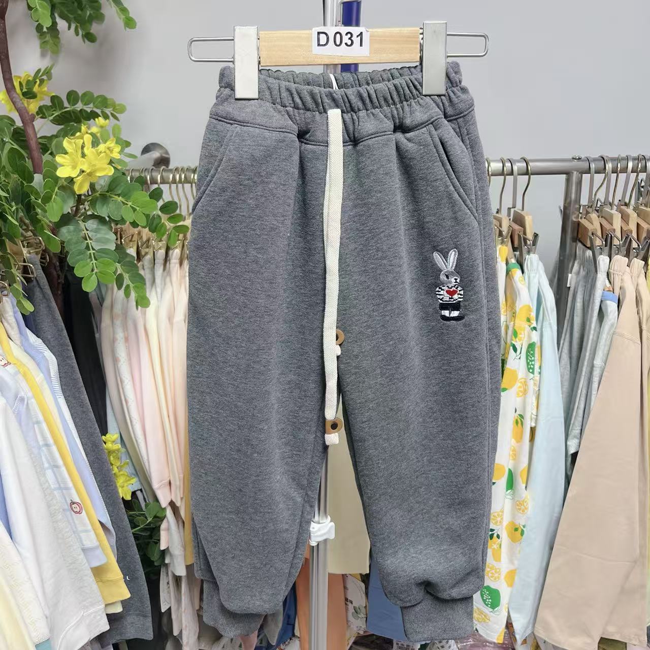 上树鼠儿童秋冬双层加厚卫裤保暖休闲裤 32181 32180 32182