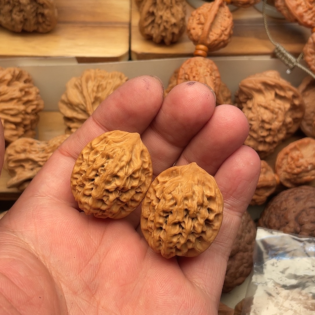 小***o吊坠文玩核桃秦闷