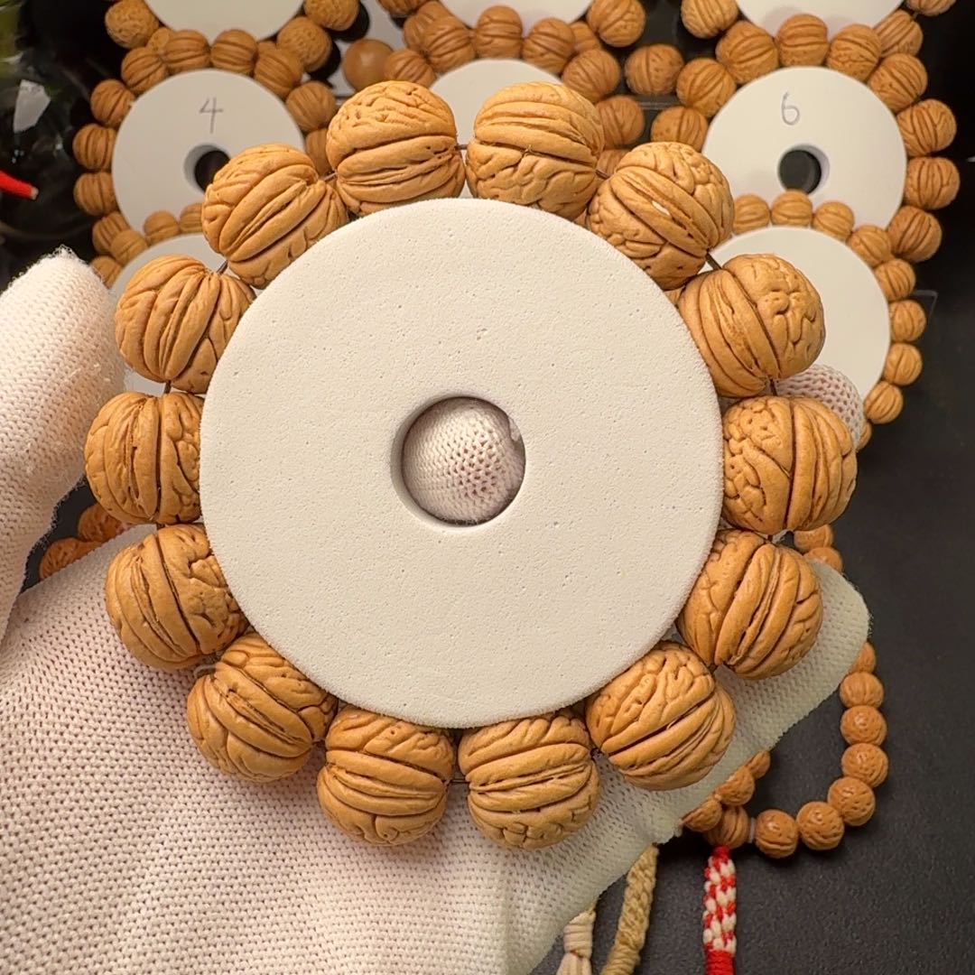 手串桃核虎皮肌肉