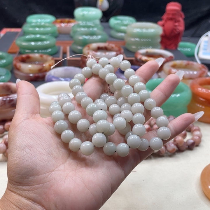 石英质玉钛钢珠宝奇石手持