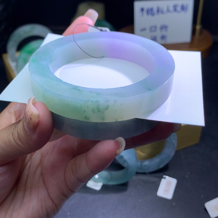 定制翡翠翡翠手镯未镶嵌