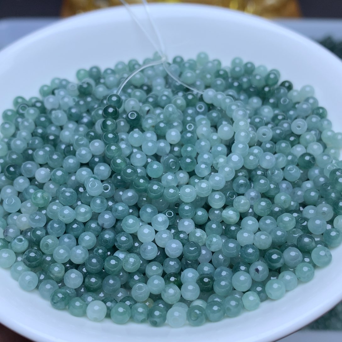 【闪购商品】翡翠手链未镶嵌卡3.5冰蓝水100个