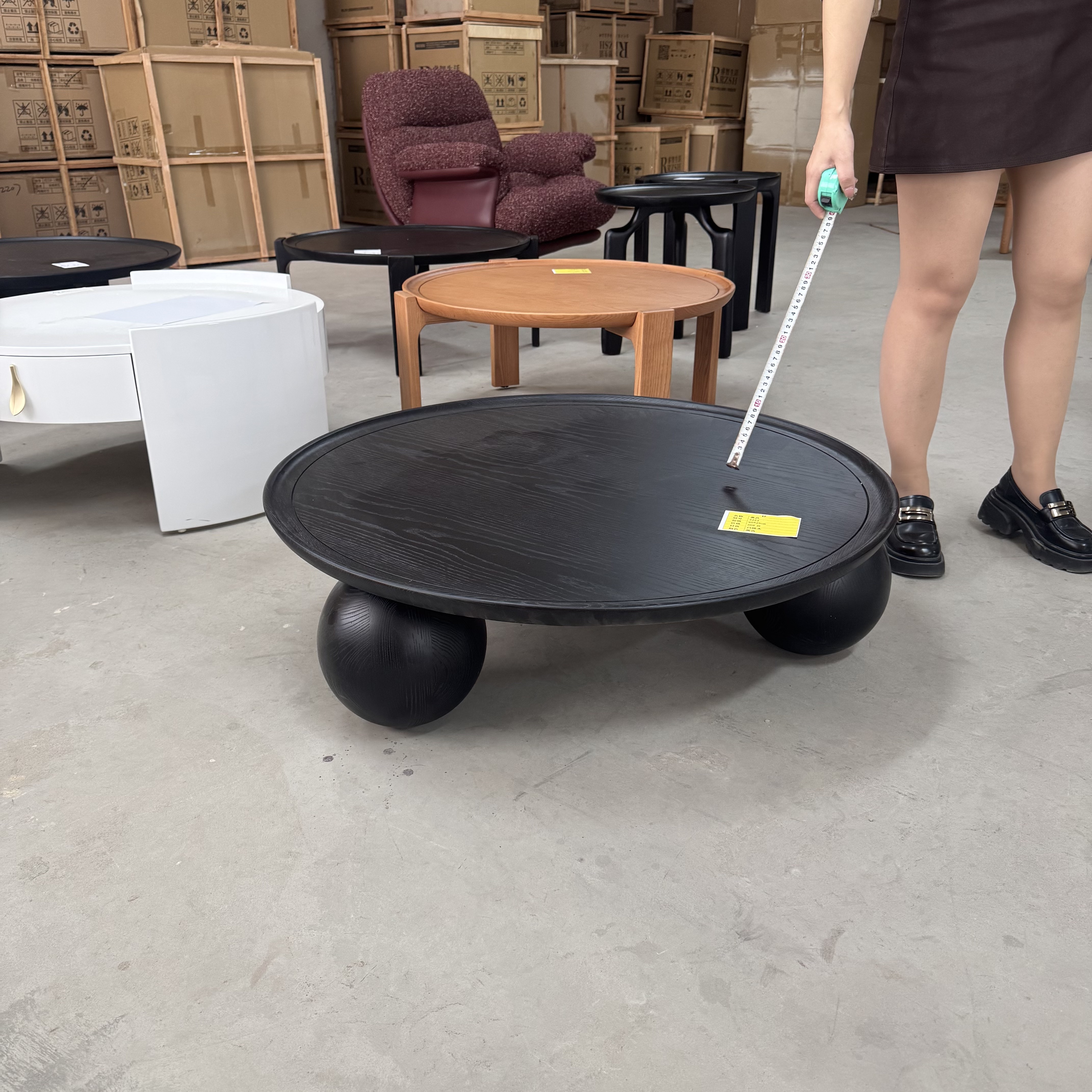 实木圆形茶几黑色客厅家用小户型民宿简约现代圆桌组合