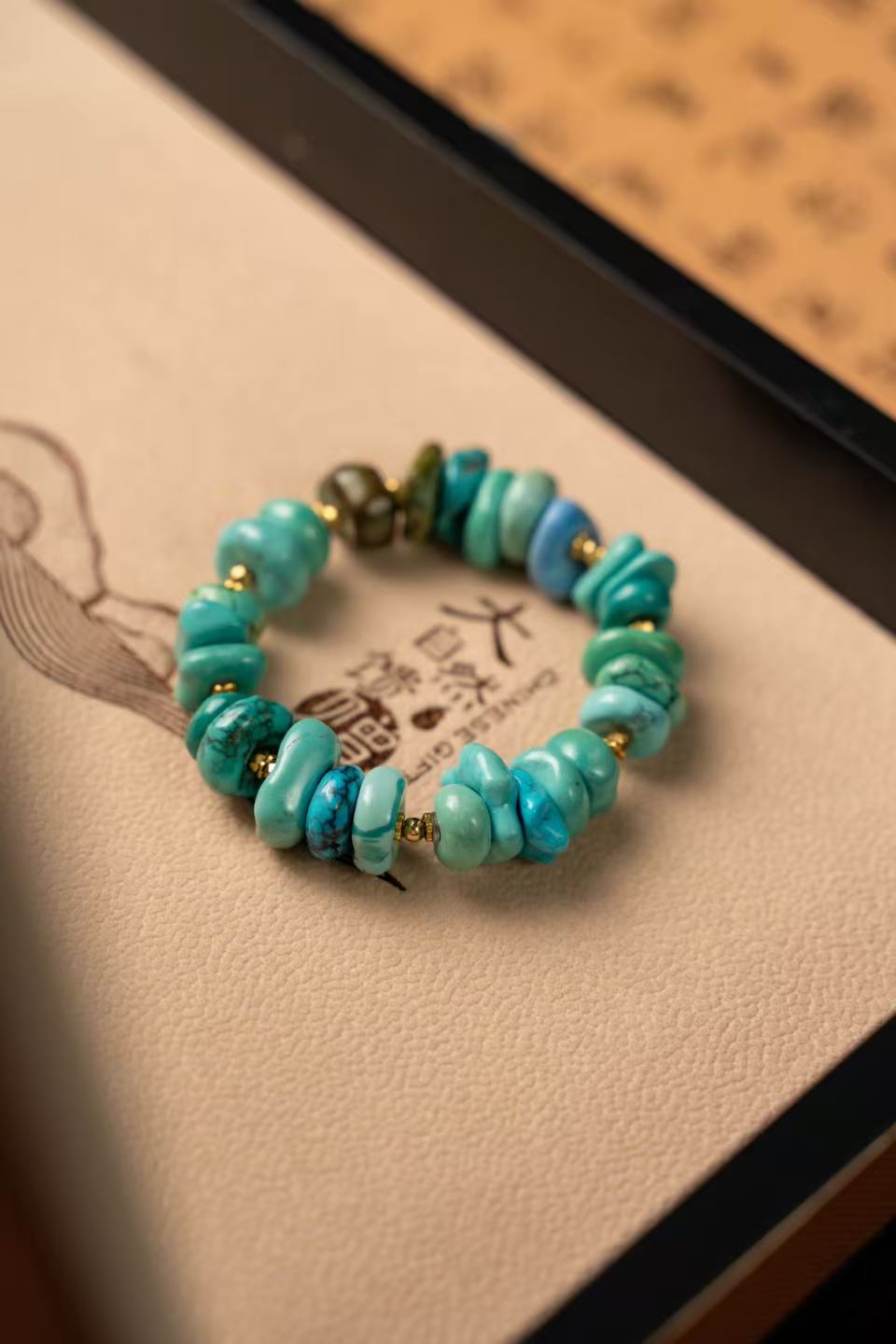 湖北十堰天然原矿绿松石藏扣手串大尺寸高瓷精美设计款