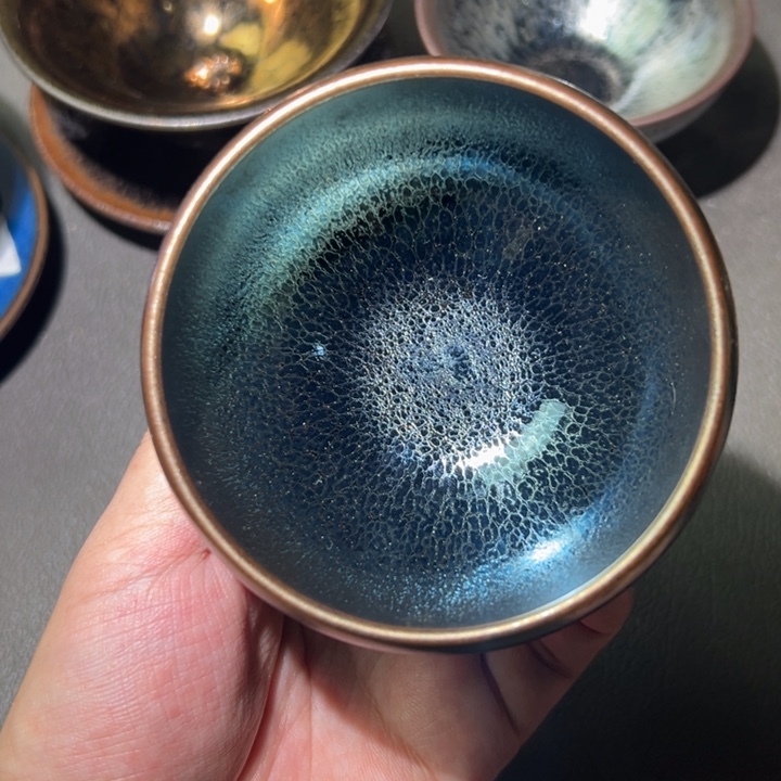 茶盏这个人就是他本人吗啊