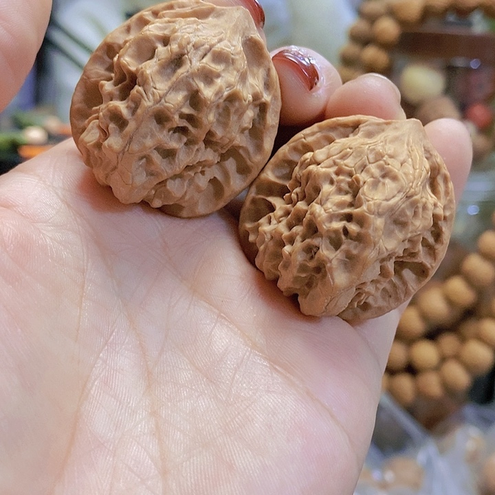 【闪购商品】文玩核桃把件35白蛇谷