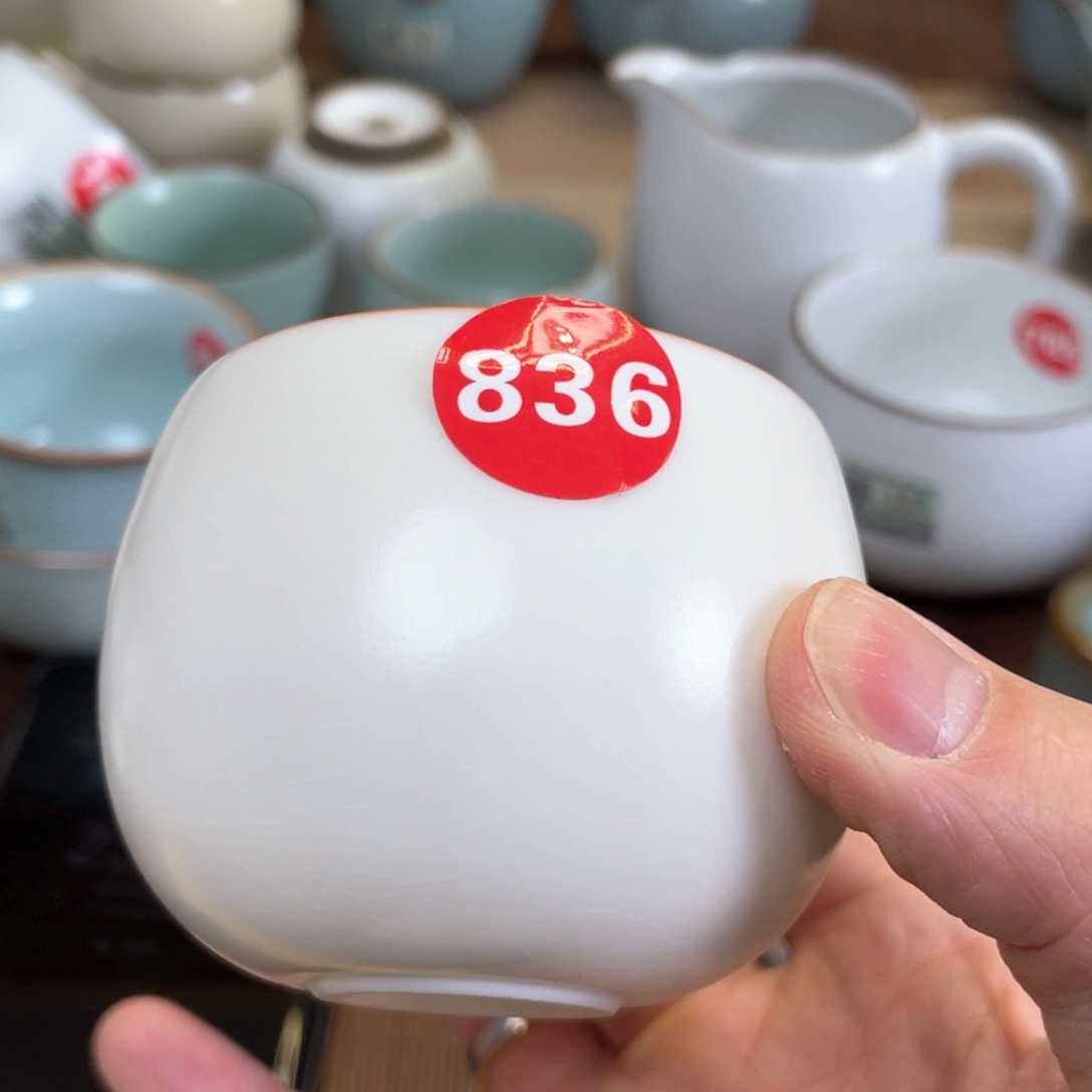 瓷片。。。。。。。。。。。。。。。。。