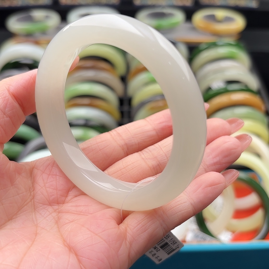 和田玉未镶嵌手镯高冰荔枝冻55.1