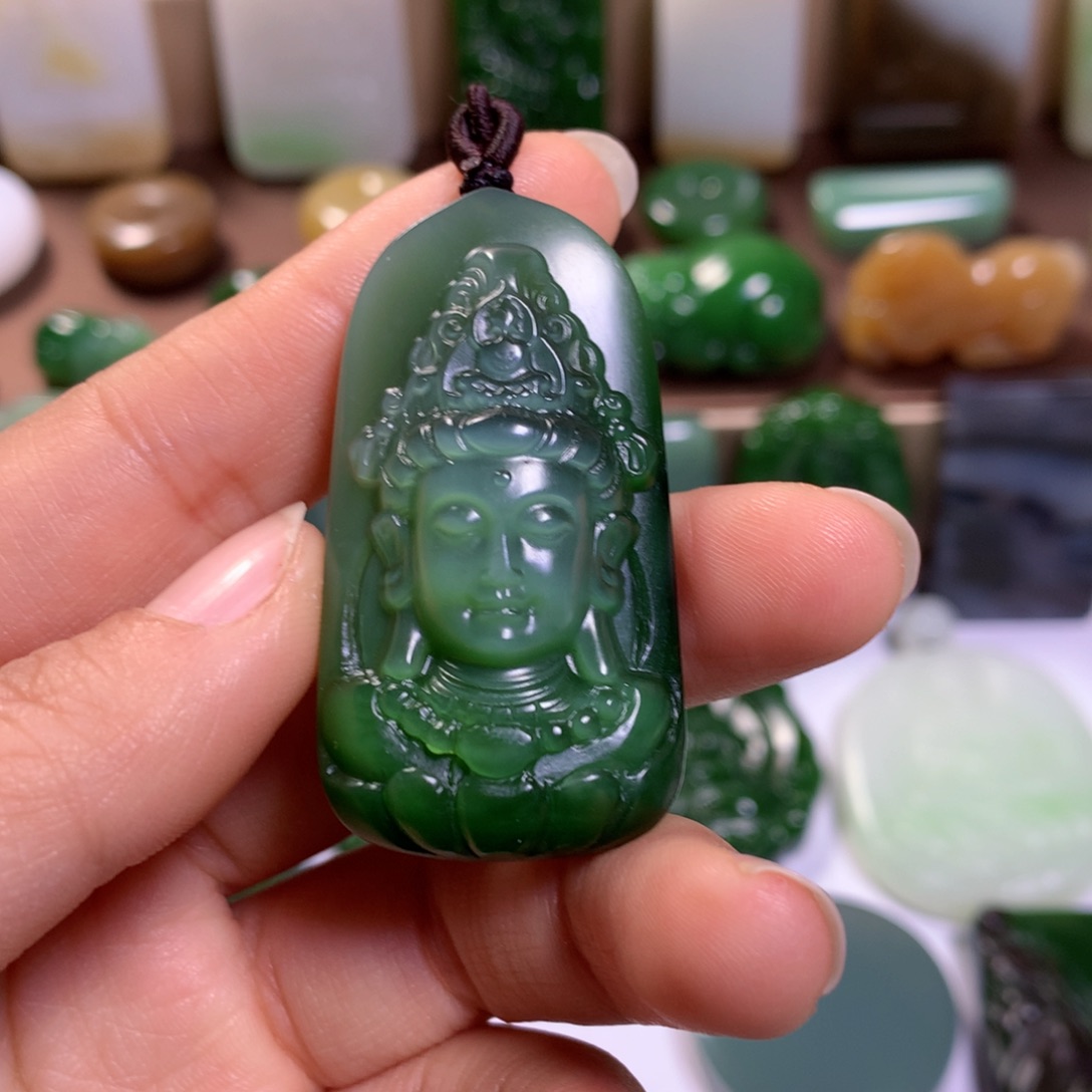 和田玉挂件未镶嵌神**鹰