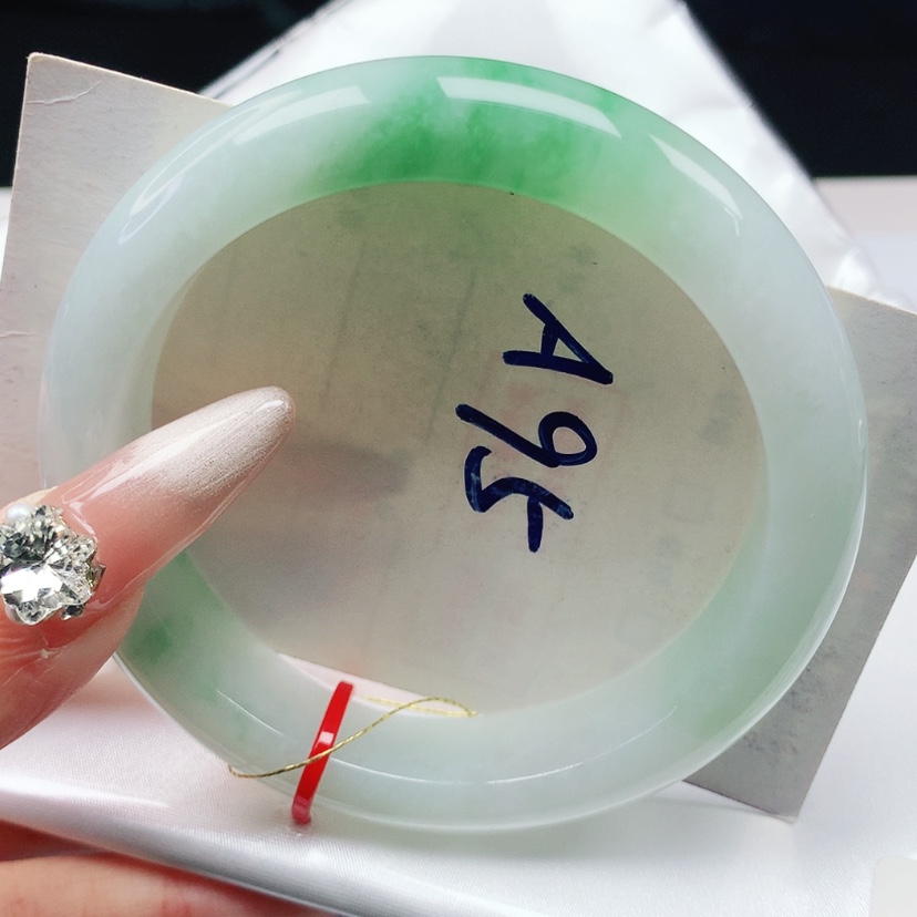 【闪购商品】翡翠手镯未镶嵌57.9圈