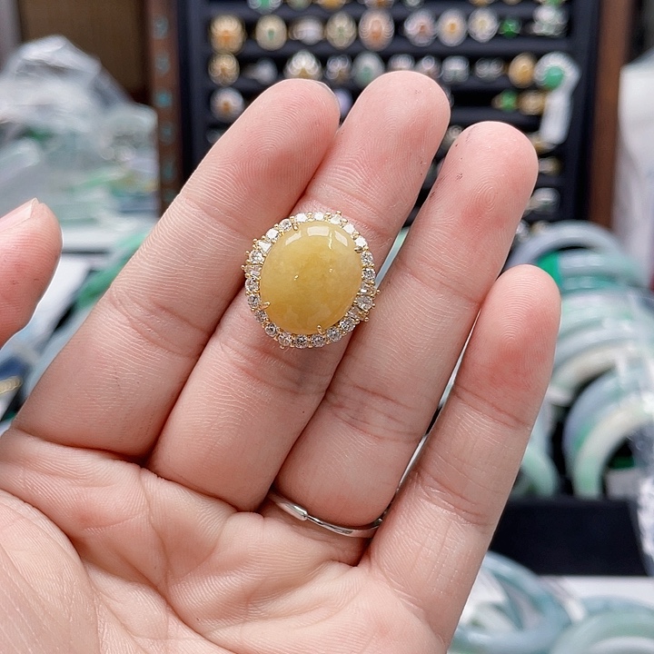 翡翠未镶嵌手镯翡翠