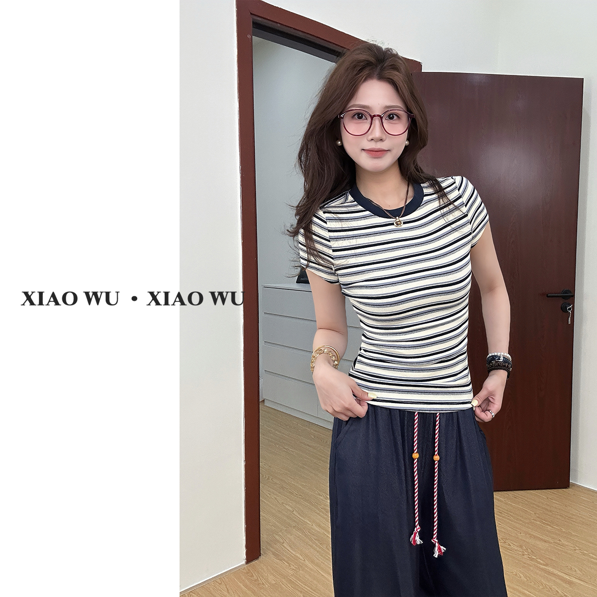 2025夏季撞色条纹正肩减龄修身显瘦内搭打底t恤圆领黑白