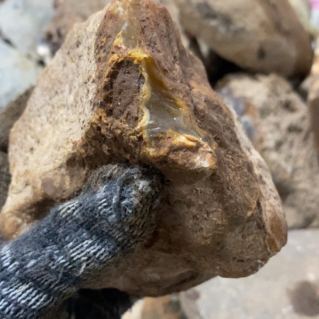 晚****定制玛瑙原石切割不退不换