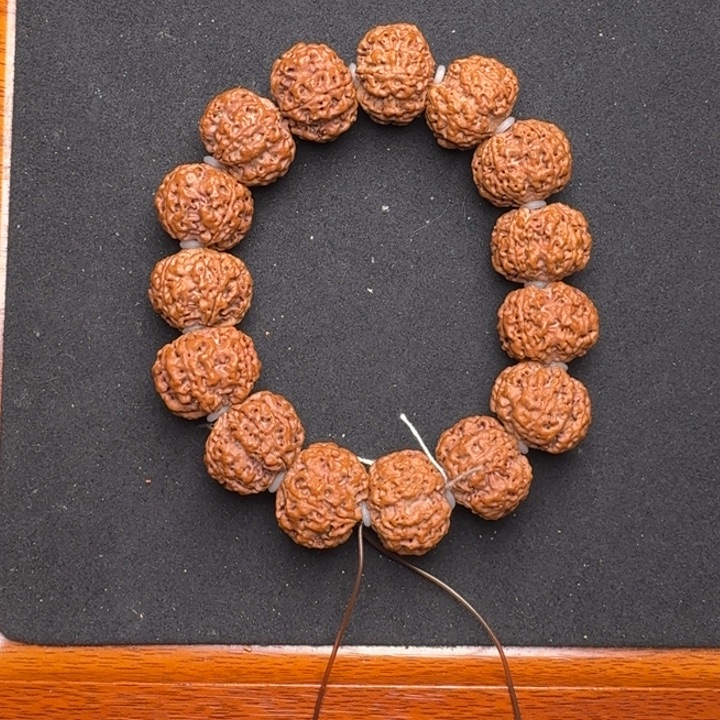 手串金刚菩提11号20尺寸峰窝