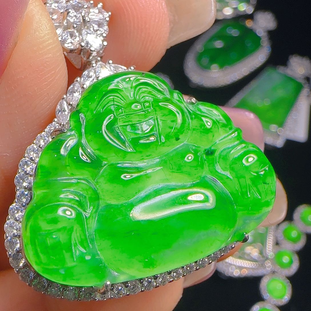 翡翠吊坠(赠链)银S925镶嵌