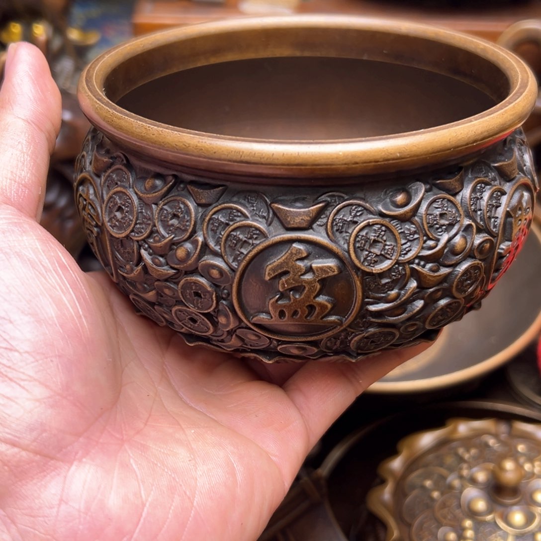 精美铜器点击下单