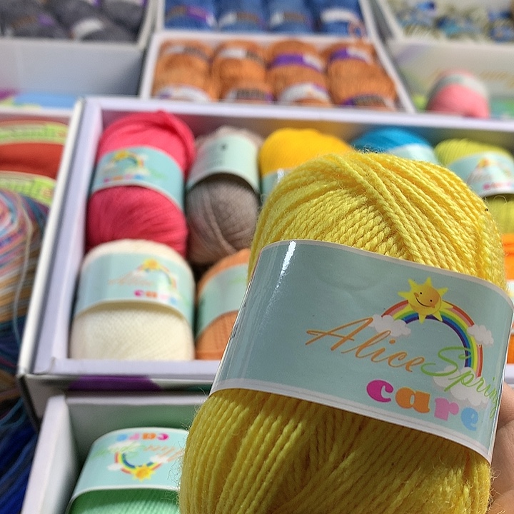 羊毛凤**方一斤露西亚羊毛柔软不扎