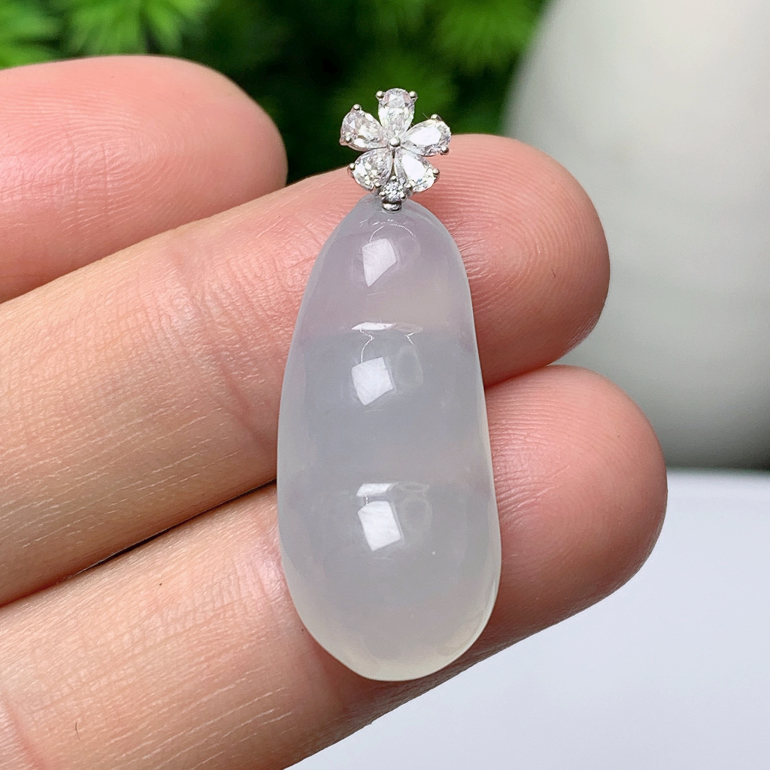 天然翡翠A货18k金镶嵌福豆吊坠251021 尺寸:27.8*13*7.8