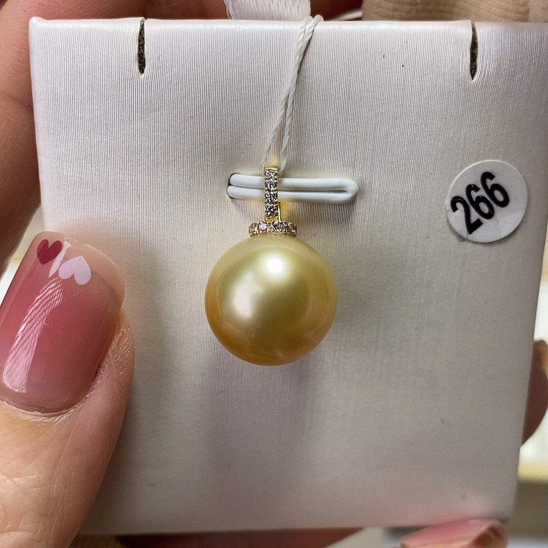 海水珍珠吊坠(不含链)18K金镶嵌