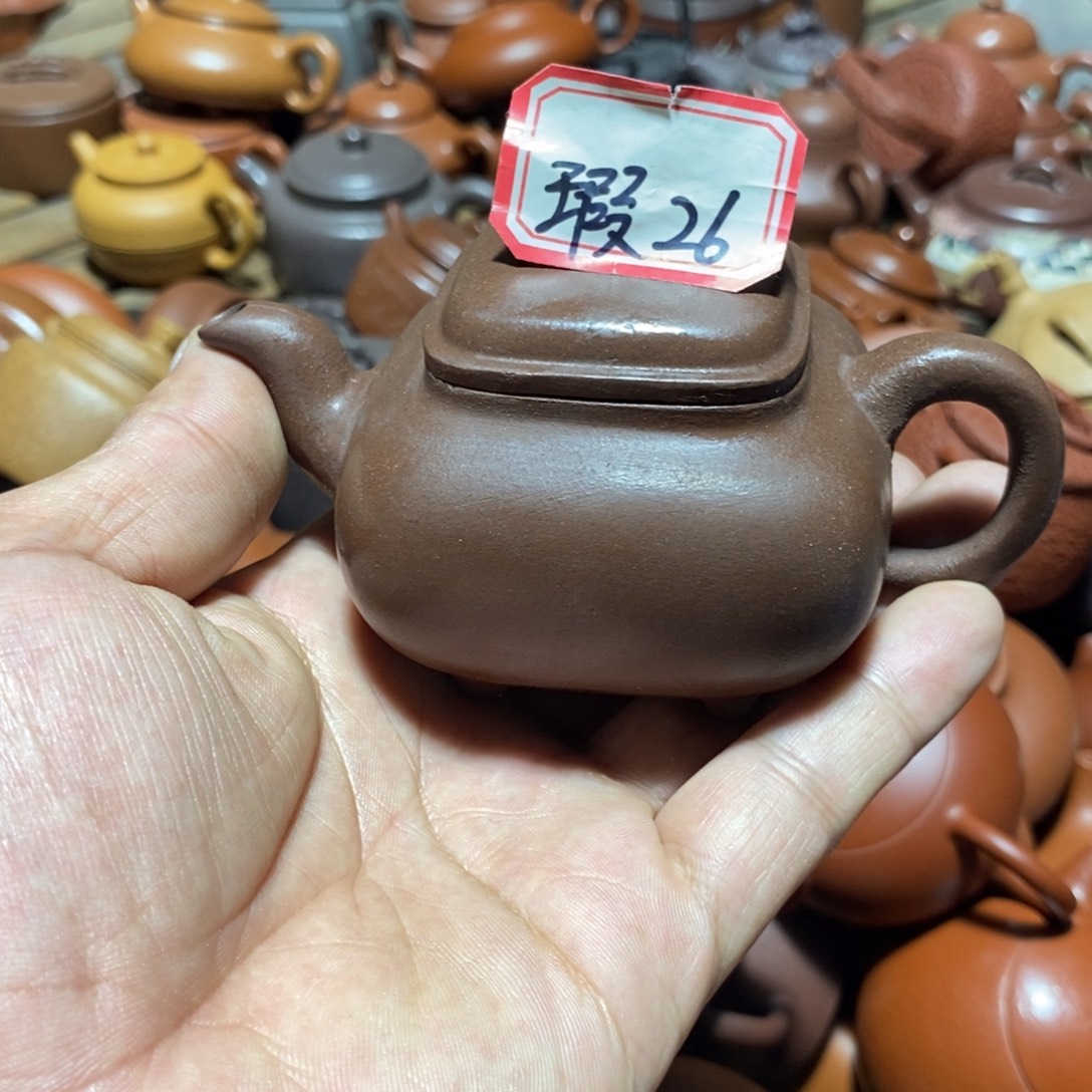 紫砂茶壶欢迎各位光临惠顾