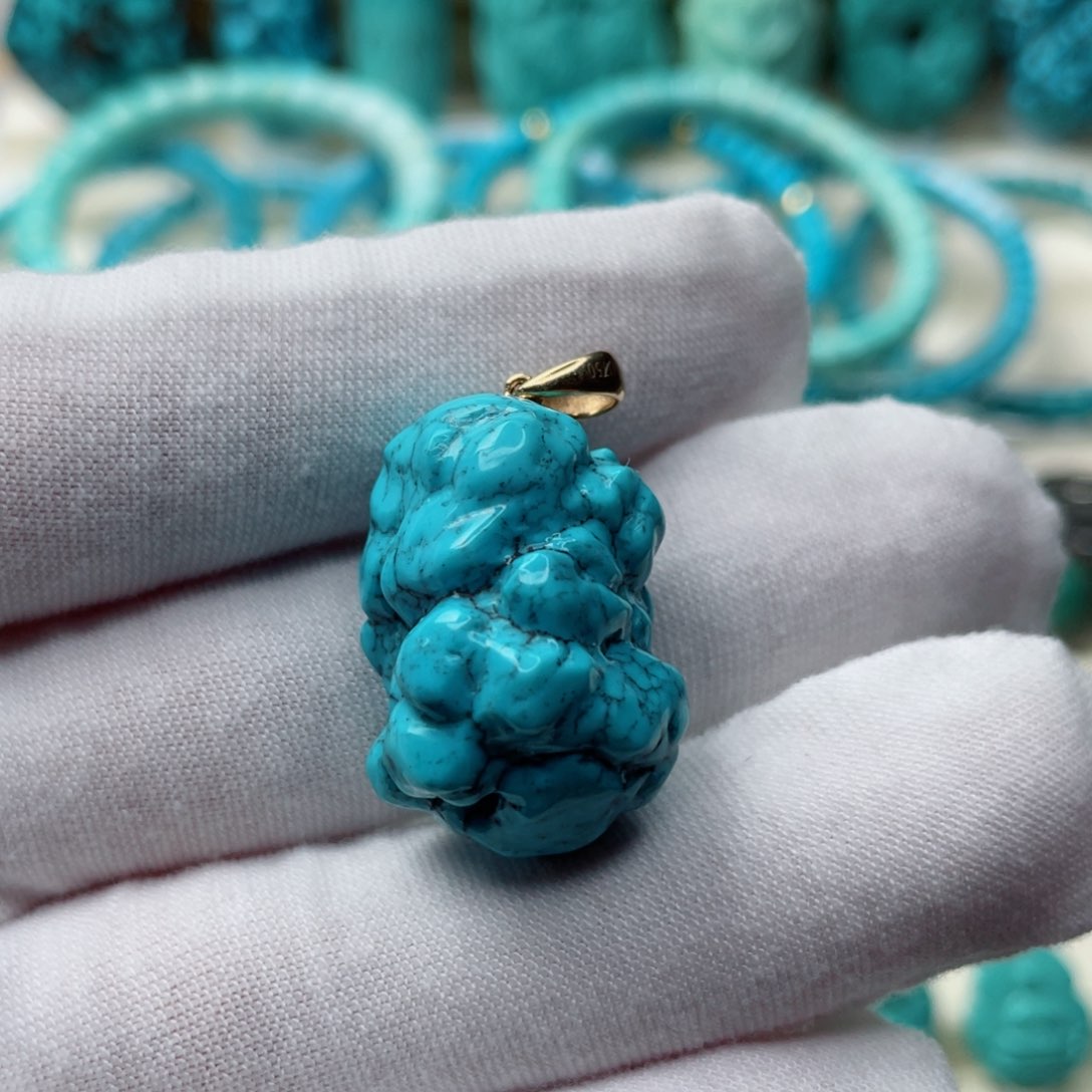 未镶嵌绿松石珠宝奇石