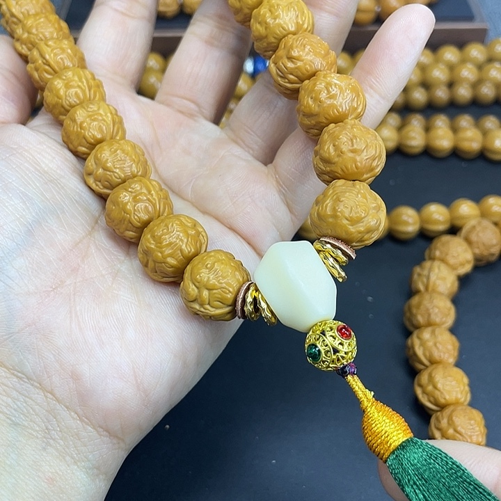 记***著吊坠猴头核桃猴头