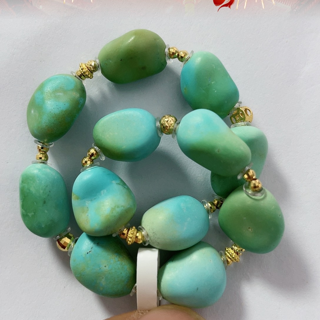 绿松石配饰18K金镶嵌