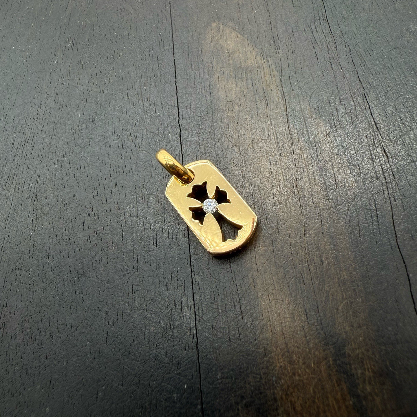 Chrome Hearts 克罗心 单钻镂空十字架方牌吊坠