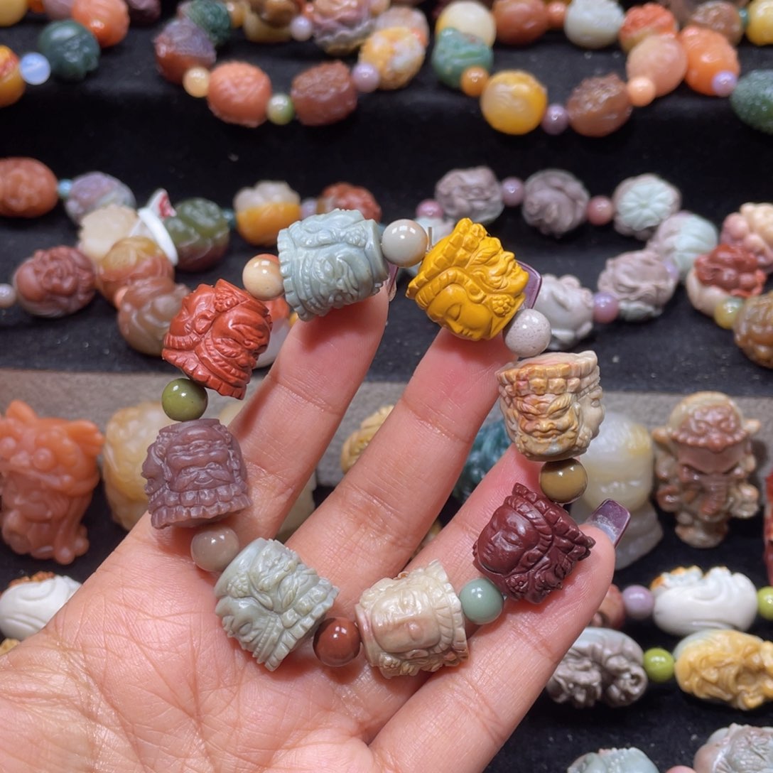 石英质玉手链未镶嵌