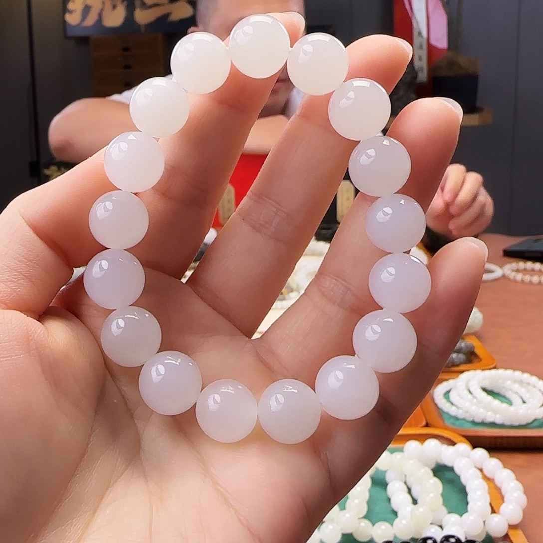 和田玉未镶嵌手链