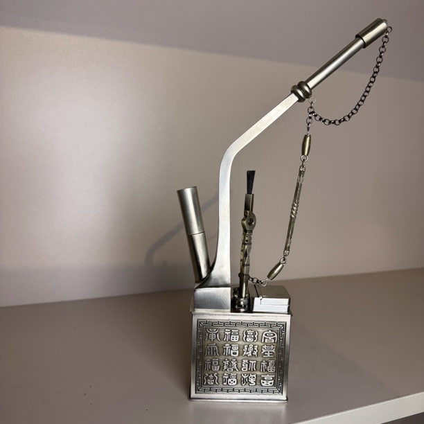 苏工复古银白铜浮雕百福题材四平方型高档白铜壶