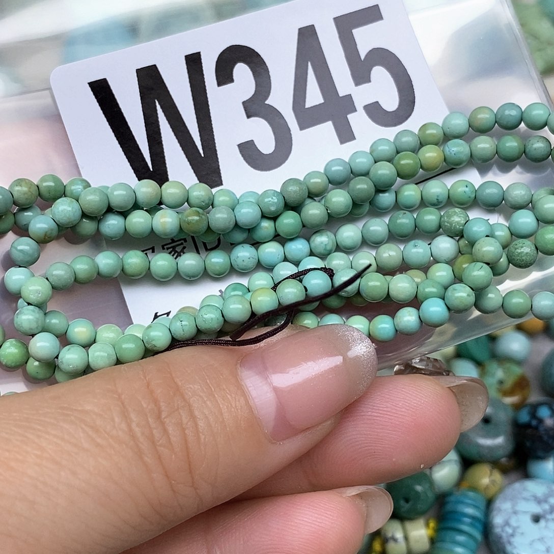 绿松石配饰未镶嵌