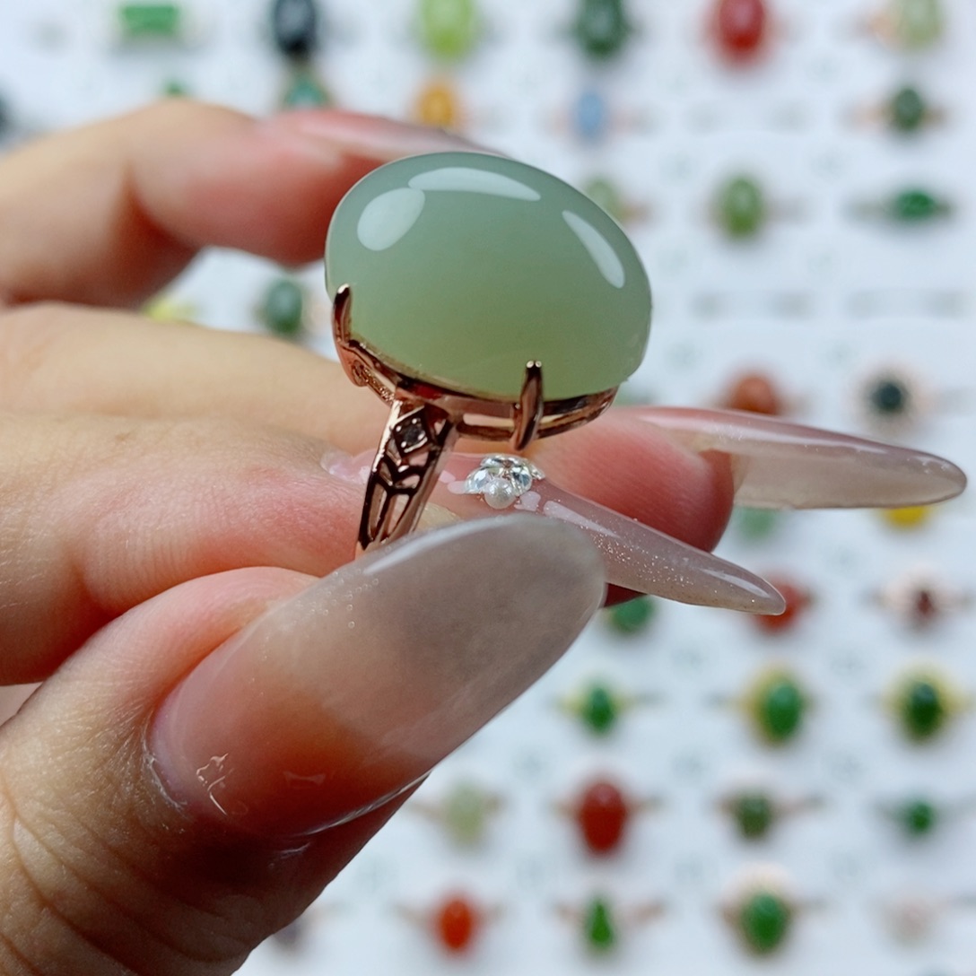 和田玉戒指未镶嵌