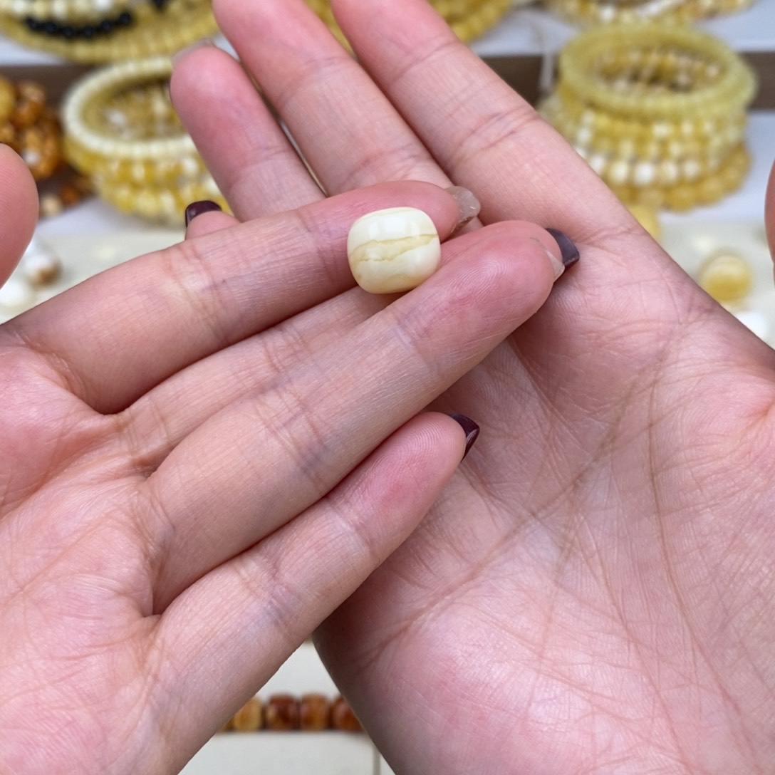 琥珀裸石未镶嵌ㅤ****.11+老型