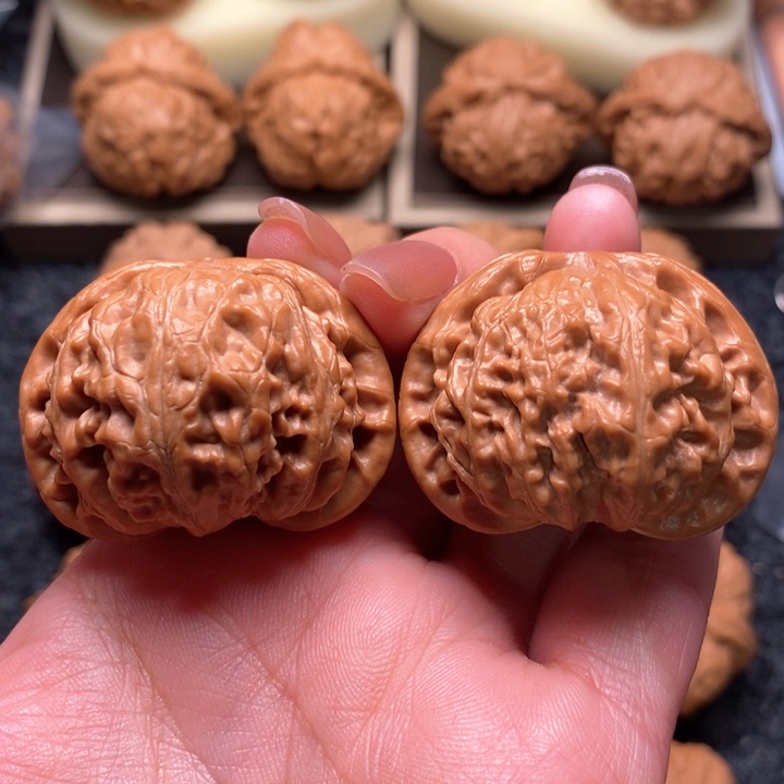 文玩核桃把件望*精品宫灯40