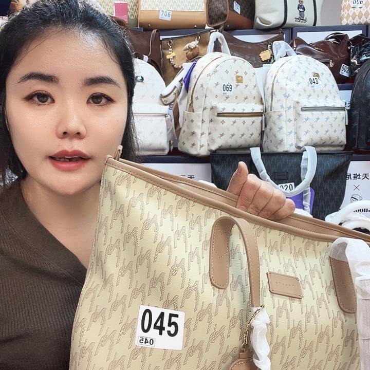 PVC包包包包包包包包吧