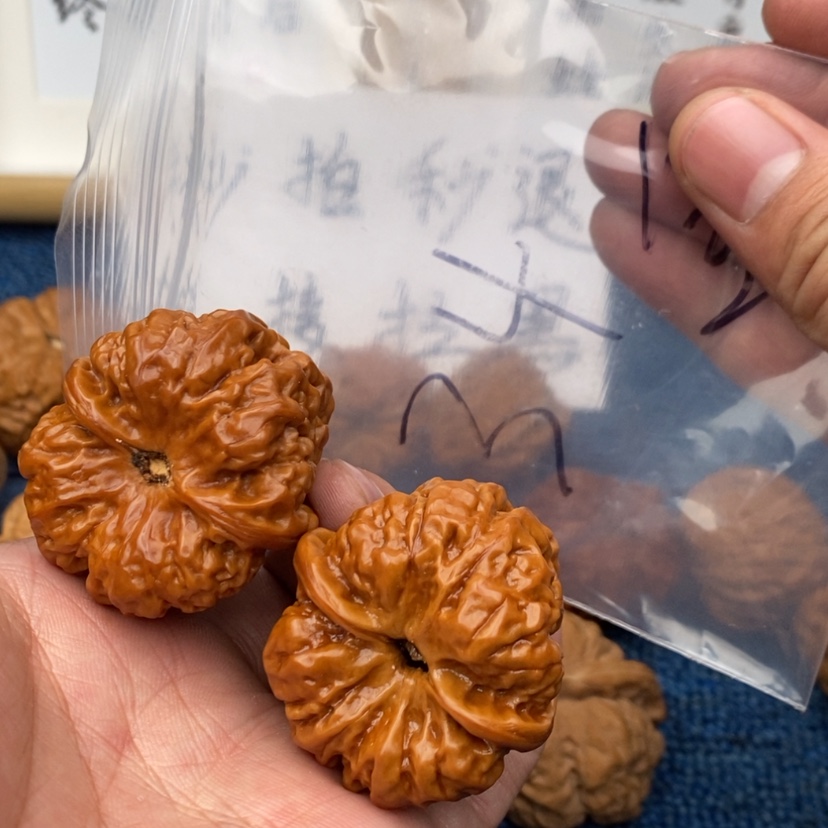 【闪购商品】文玩核桃把件583863368583583