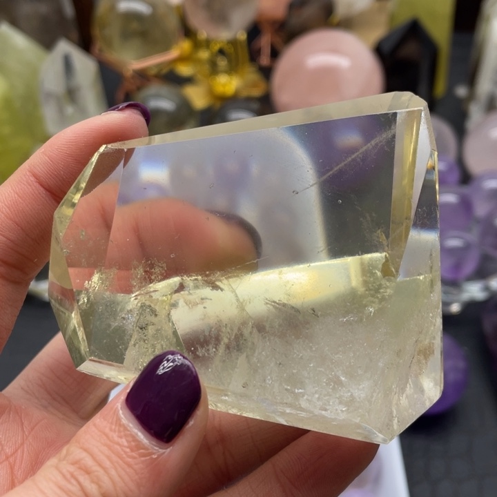 水晶2未镶嵌黄水随行