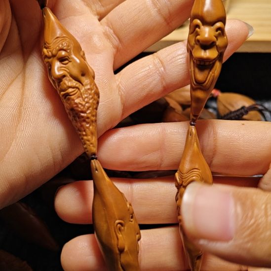 橄榄核手串/手链橄榄核核雕脖挂柳叶核十八罗汉