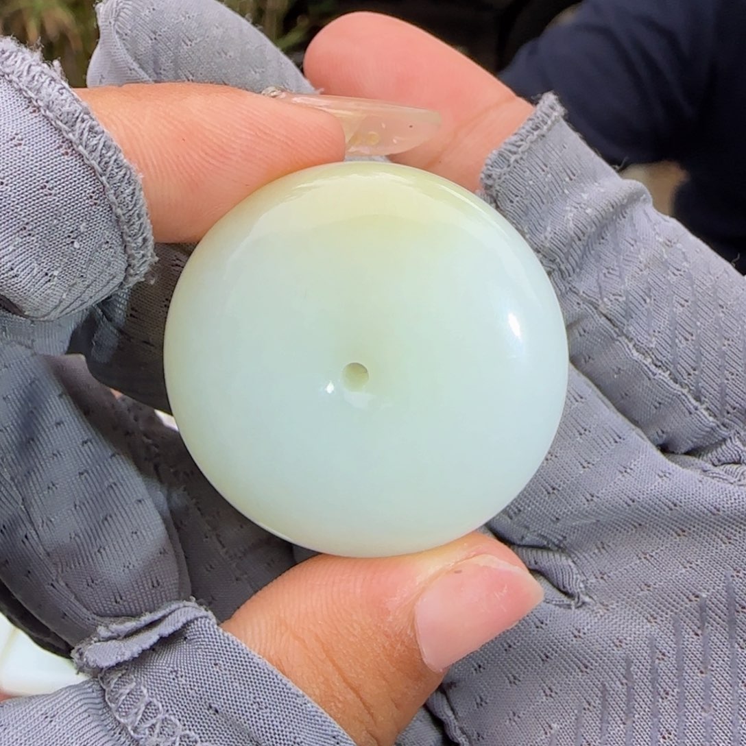 和田玉未镶嵌颈饰26