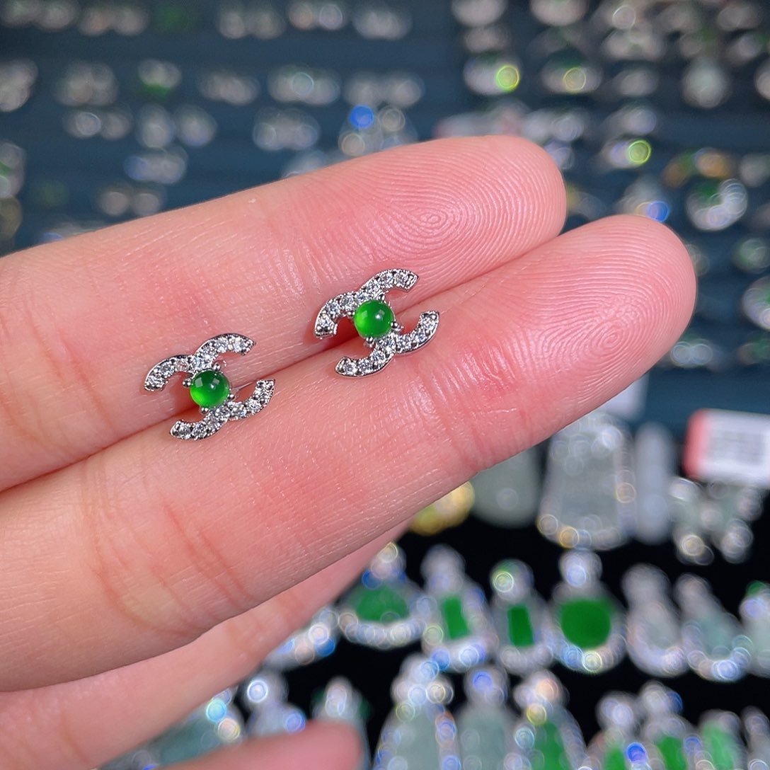 未镶嵌翡翠耳饰耳钉